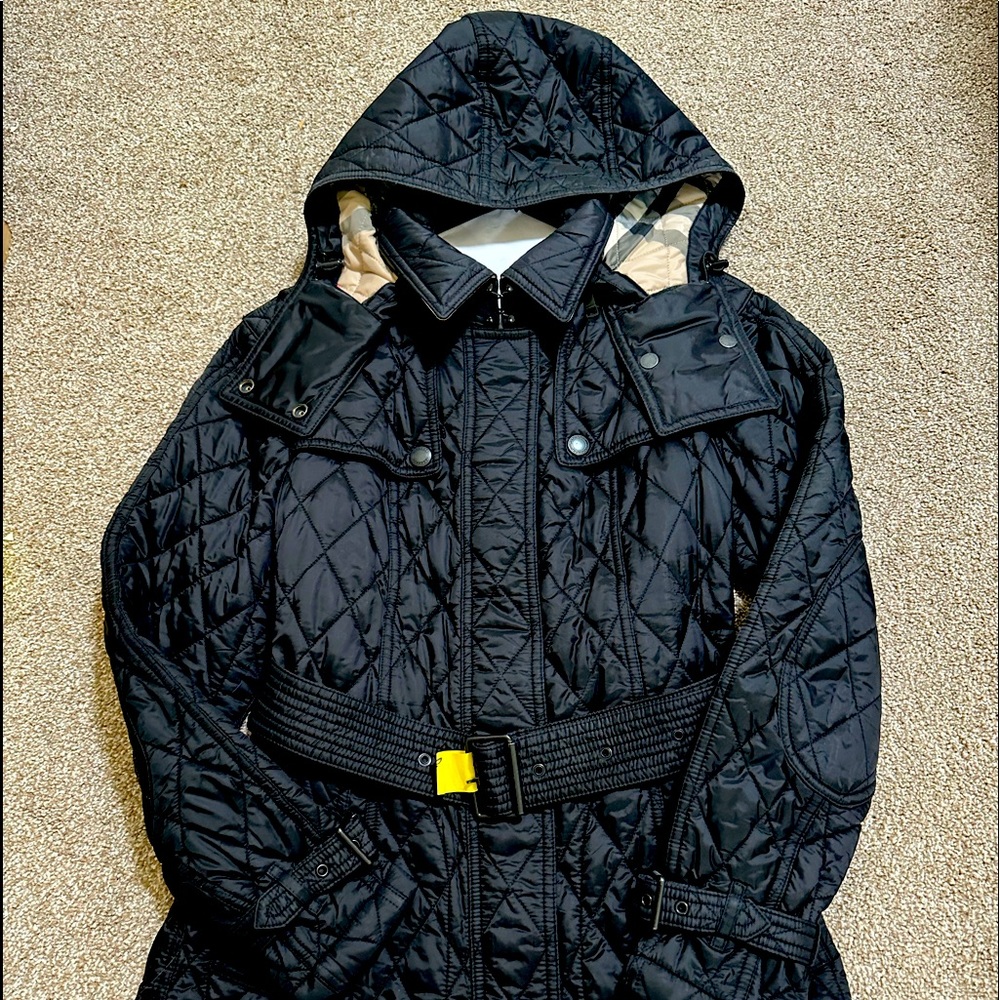 Burberry S